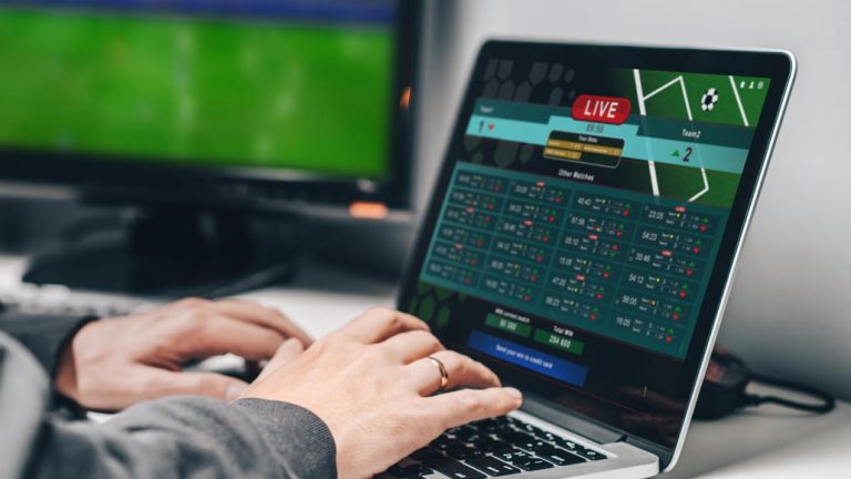 Access Real-Time Streams With Live Esports Betting For Greater Immersive Experiences